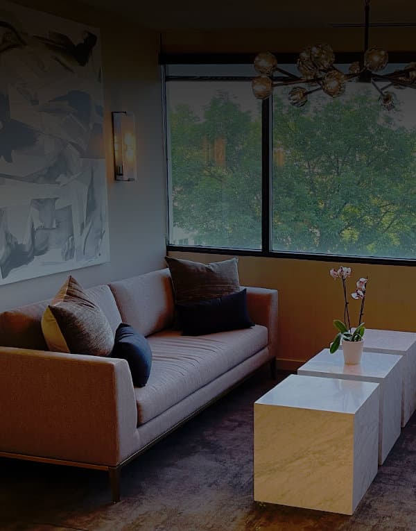 Charlotte AirSculpt Interior